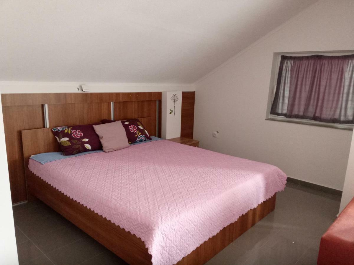 Yard House Trpejca Hotel Ohrid Exterior photo